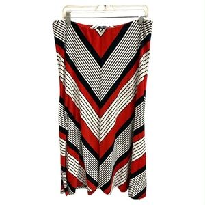 Chaps Red and Black Chevron A-Line Skirt Size L